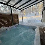 Aurora Igloo